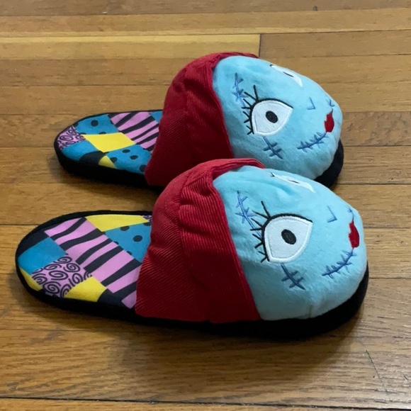 Disney Nightmare Before Christmas Sally Slippers Womens Size Medium - Picture 5 of 7